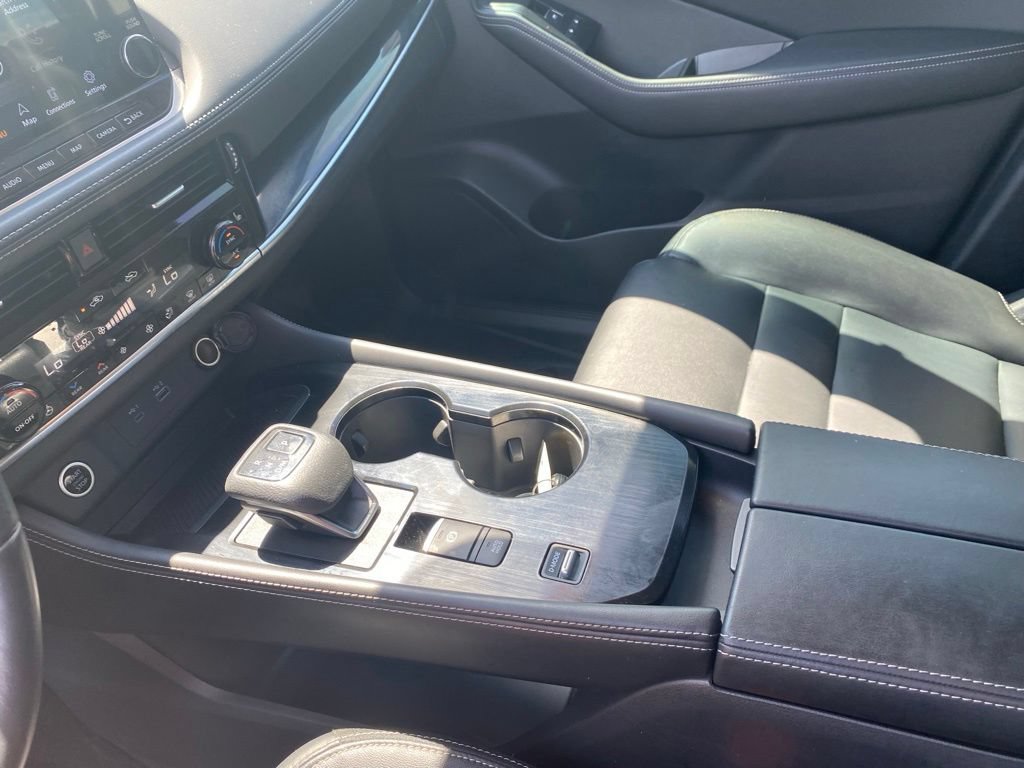 Used 2022 Nissan Rogue SL w/ SL Premium Package FWD image 23