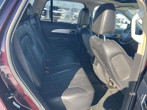 Used 2011 Lincoln MKX AWD w/ 102A Rapid Spec Order Code image 27