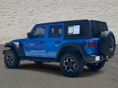 Used 2023 Jeep Wrangler Unlimited Rubicon w/ LED Lighting Group AWD/4WD image 3