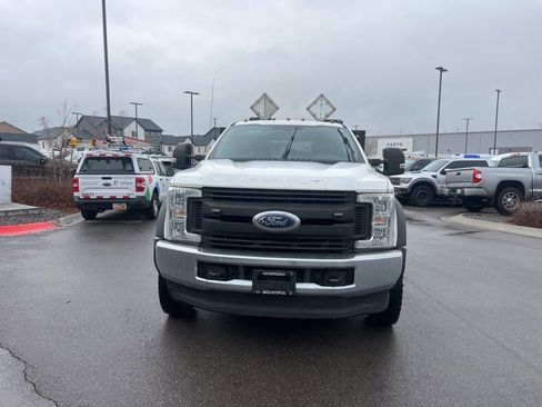 Used 2018 Ford F550 4x4 Crew Cab Super Duty image 15