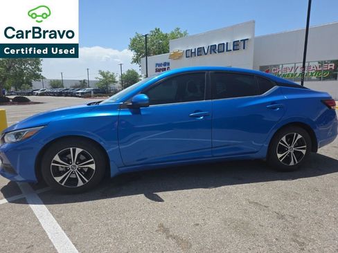 Used 2022 Nissan Sentra SV FWD image 2