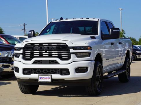 New 2026 RAM 3500 Big Horn AWD/4WD image 3