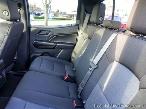 New 2026 Chevrolet Colorado W/T image 11