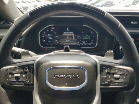 Used 2024 GMC Sierra 1500 Denali w/ Technology Package AWD/4WD image 21
