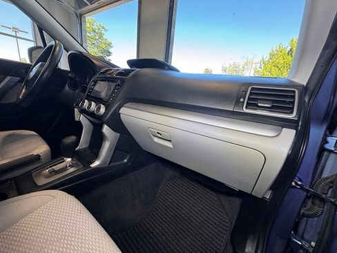 Used 2016 Subaru Forester 2.5i Premium w/ All-Weather Package AWD/4WD image 52