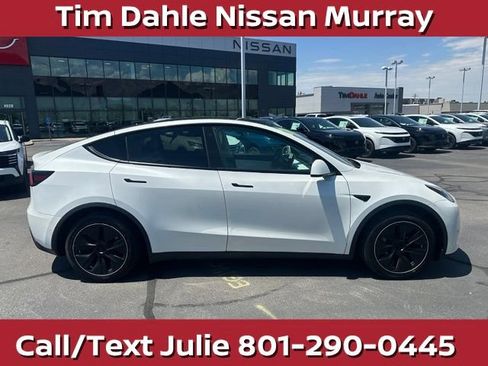 Used 2021 Tesla Model Y Long Range AWD/4WD image 13