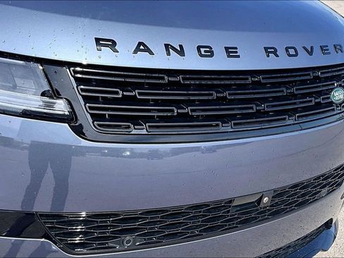 Used 2025 Land Rover Range Rover Sport Dynamic SE image 29