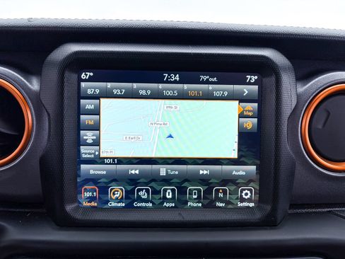 Used 2021 Jeep Gladiator Mojave AWD/4WD image 22