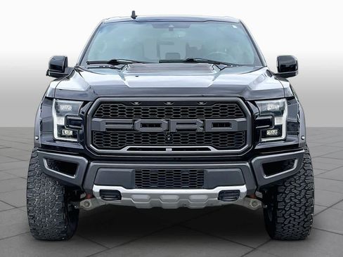 Used 2019 Ford F150 Raptor w/ Equipment Group 802A Luxury AWD/4WD image 4