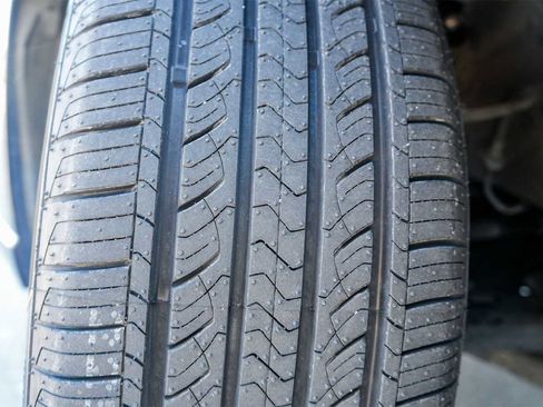 Used 2018 Subaru Legacy 2.5i Premium w/ Moonroof Package image 29