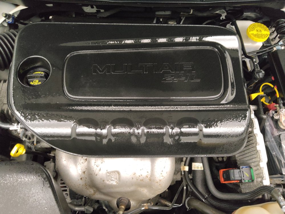 Used 2019 Jeep Cherokee Latitude Plus AWD/4WD image 30
