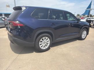 Used 2026 Toyota Grand Highlander FWD video 3