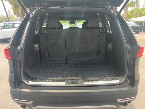 Used 2025 Toyota Grand Highlander AWD Hybrid image 5
