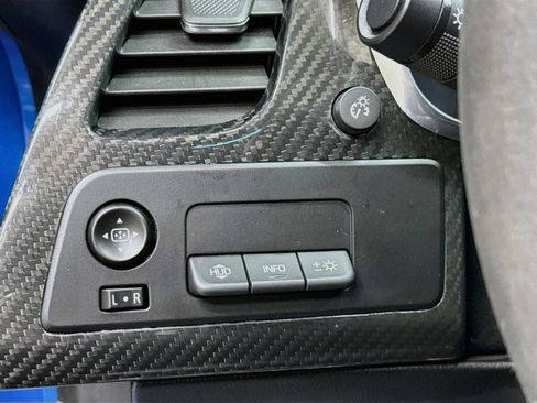 Used 2016 Chevrolet Corvette Z06 w/ 3LZ Preferred Equipment Group RWD image 13