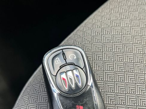 Used 2025 Buick Encore GX Preferred FWD image 24