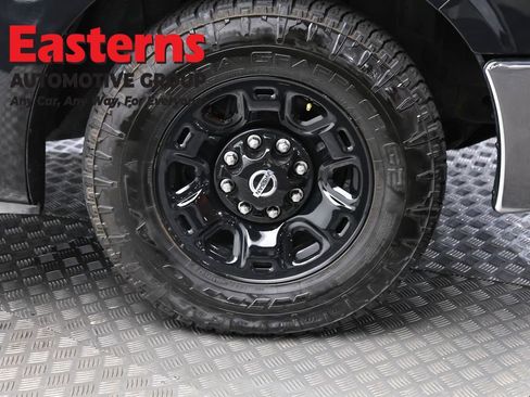 Used 2020 Nissan NV 3500 SL RWD image 27