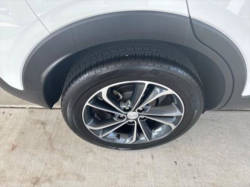 Used 2020 Buick Encore GX Select FWD image 11