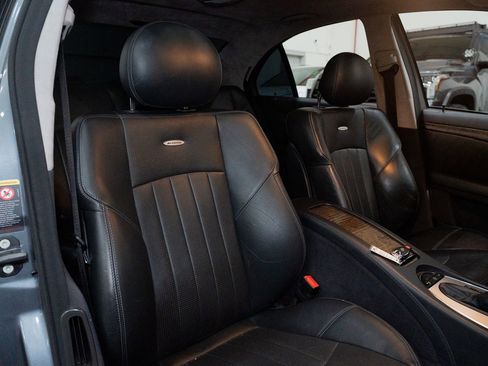 Used 2005 Mercedes-Benz E 55 AMG Sedan image 37