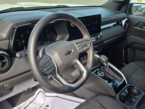 Used 2023 Chevrolet Colorado Z71 w/ Z71 Convenience Package 2 image 16