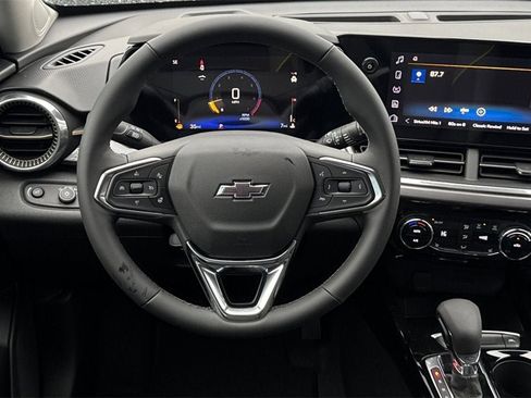 New 2026 Chevrolet Trax ACTIV w/ Driver Confidence Package image 14