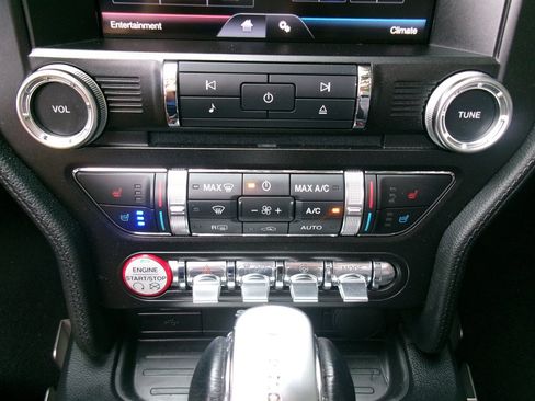 Used 2015 Ford Mustang GT Premium RWD image 27