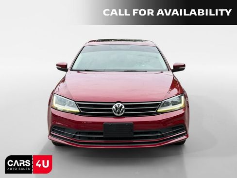 Used 2017 Volkswagen Jetta SE FWD image 2