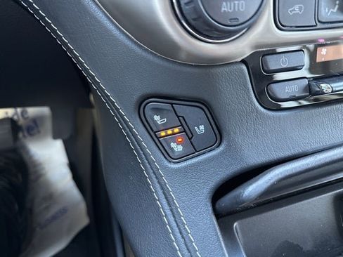 Used 2018 GMC Yukon XL Denali w/ Denali Ultimate Package image 34