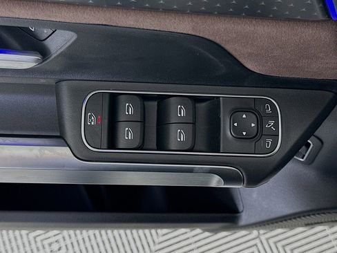 New 2026 Mercedes-Benz GLB 250 image 17