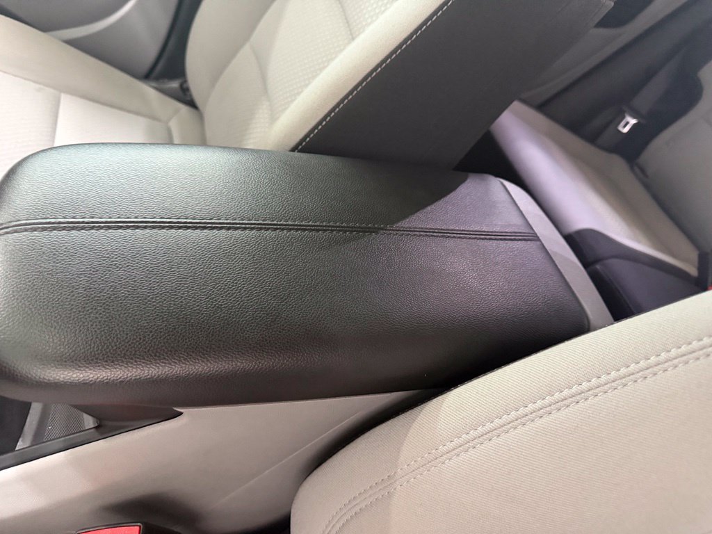 Used 2024 GMC Terrain SLE FWD image 24