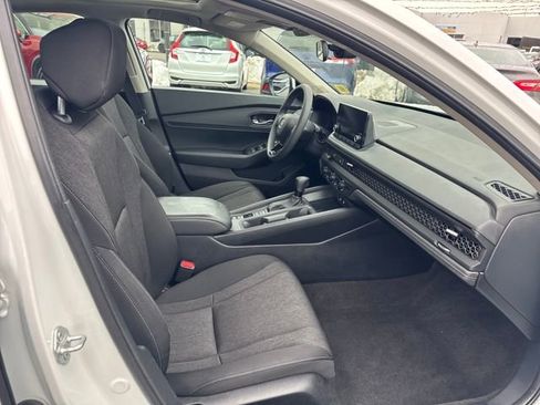 Used 2023 Honda Accord EX image 20