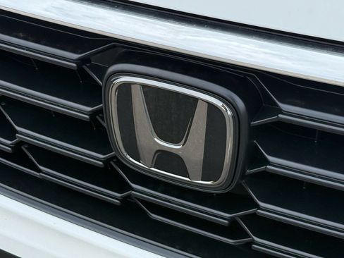 Certified 2026 Honda CR-V LX image 34