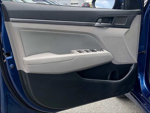 Used 2018 Hyundai Elantra Value Edition image 21