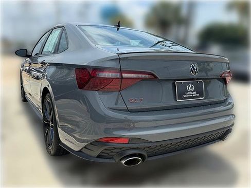 Used 2024 Volkswagen Jetta GLI 40th Anniversary Edition FWD image 6