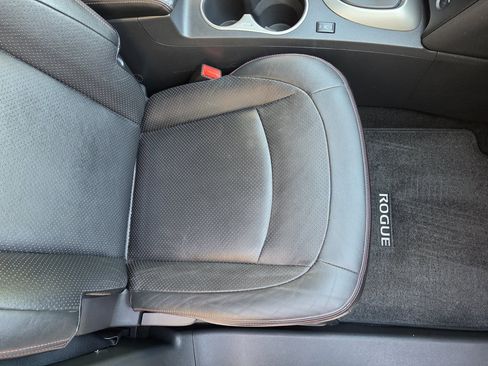 Used 2011 Nissan Rogue SV w/ SL Pkg AWD/4WD image 27