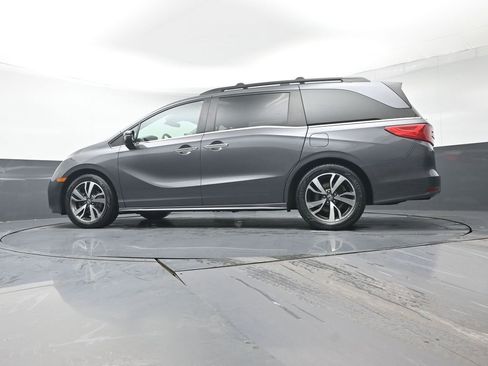 Certified 2022 Honda Odyssey Touring image 37
