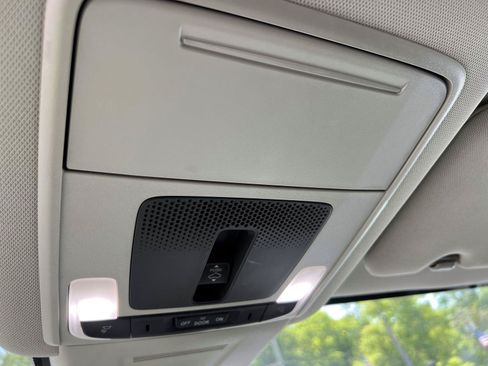 Certified 2025 Honda CR-V EX-L image 33