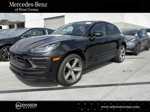 Used 2024 Porsche Macan w/ Premium Plus Package AWD/4WD image 1