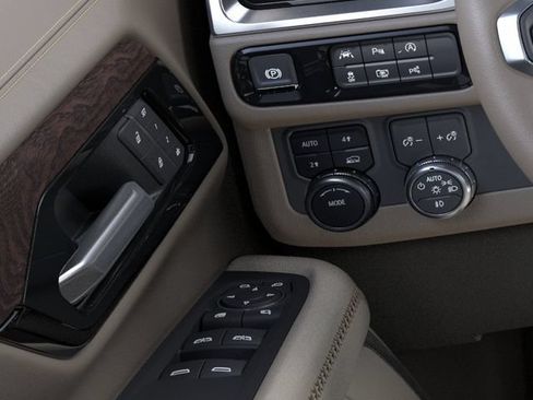 New 2026 GMC Yukon XL Denali w/ Sun & Power Step Package AWD/4WD image 22