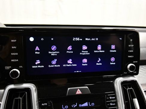 Certified 2023 Kia Sorento SX AWD/4WD image 24