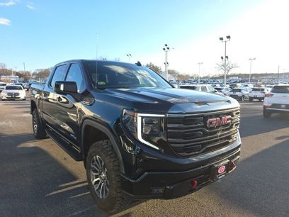 Used 2023 GMC Sierra 1500 AT4 w/ AT4 Premium Package