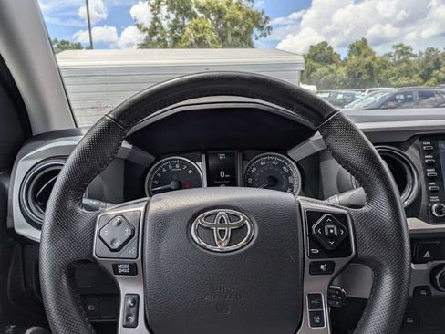 Used 2022 Toyota Tacoma SR5 w/ Technology Package RWD image 21