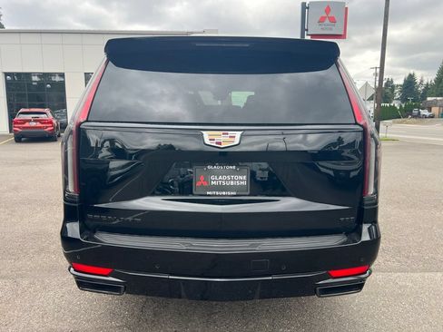 Used 2021 Cadillac Escalade ESV Sport Platinum AWD/4WD image 6