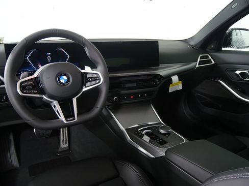 New 2026 BMW 330i Sedan w/ M Sport Package image 18
