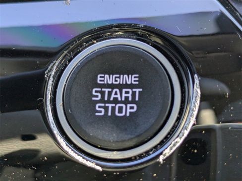 Used 2024 Kia Seltos S image 31