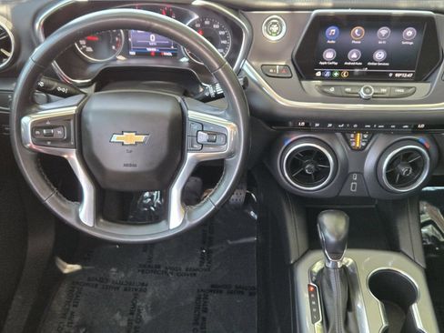 Used 2020 Chevrolet Blazer LT FWD image 27