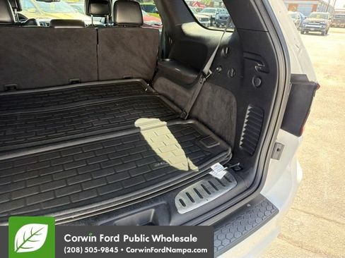 Used 2015 Dodge Durango R/T w/ Trailer Tow Group IV AWD/4WD image 32