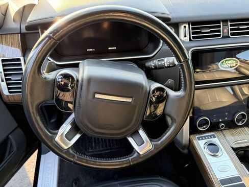 Used 2018 Land Rover Range Rover Supercharged image 12