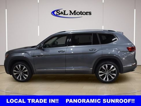 Used 2023 Volkswagen Atlas SEL Premium AWD/4WD image 4