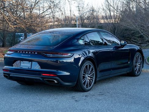 Used 2022 Porsche Panamera 4 w/ Premium Package AWD/4WD image 7