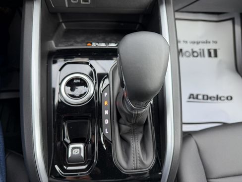 Used 2025 Chevrolet Colorado W/T w/ Advanced Trailering Package image 12